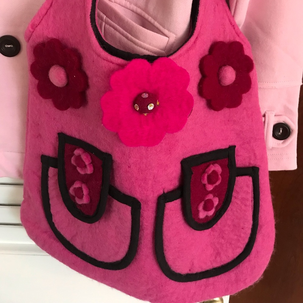 Beautiful Fun Kids Felt Hot Pink bag